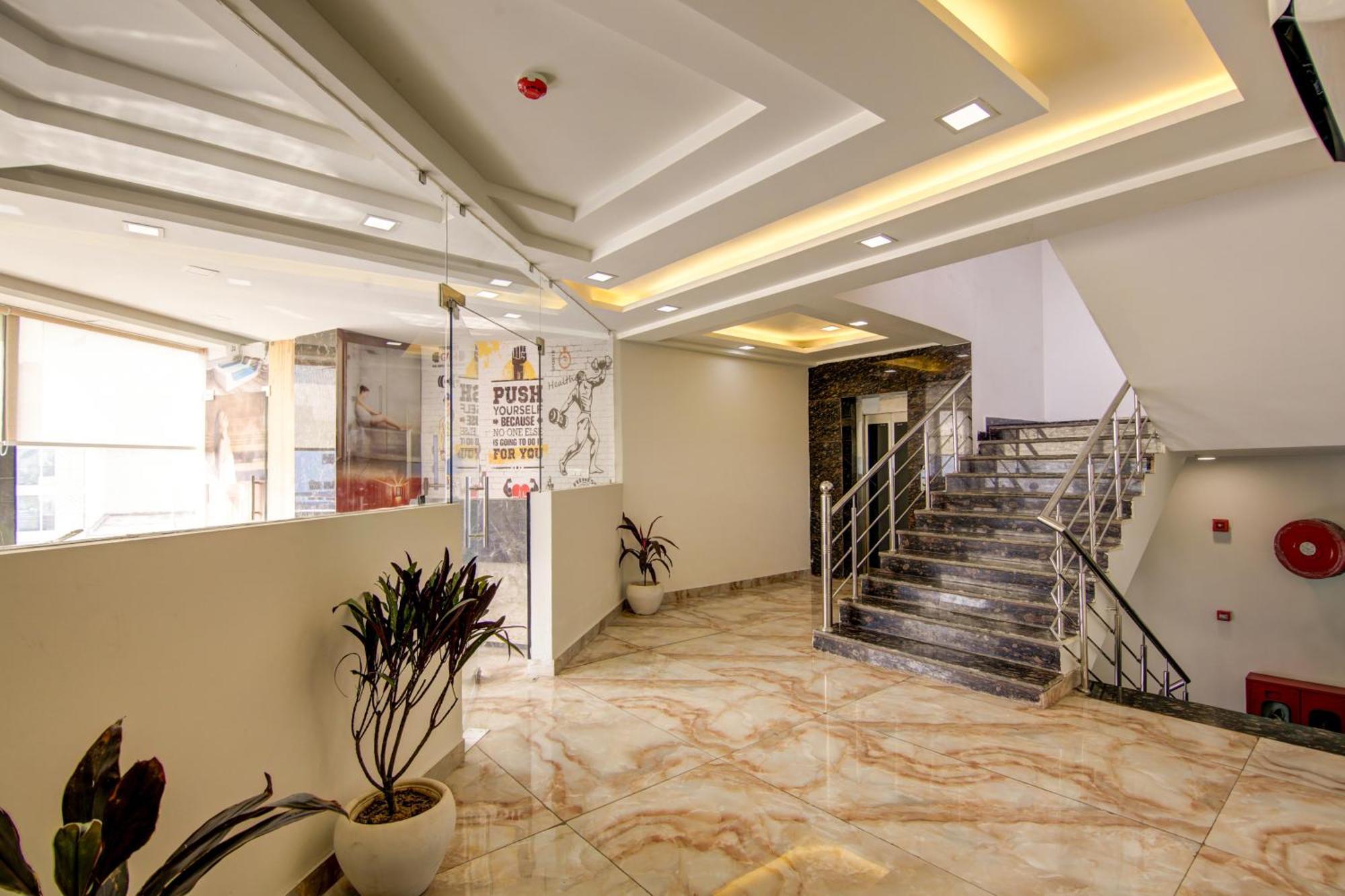 Park By Prithvi Palace Delhi Airport Hotel 4*